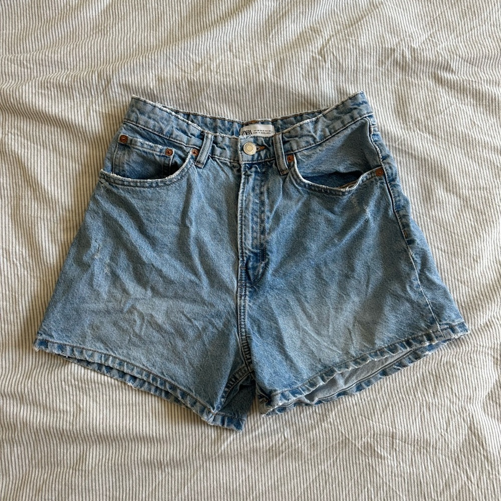 Zara high waisted denim jean shorts
